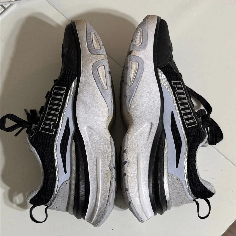 PUMA Black and Gray Athletic Shoes